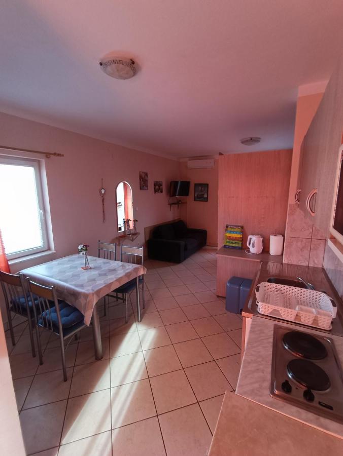 Studio Apartmani Zoric Šilo Zewnętrze zdjęcie